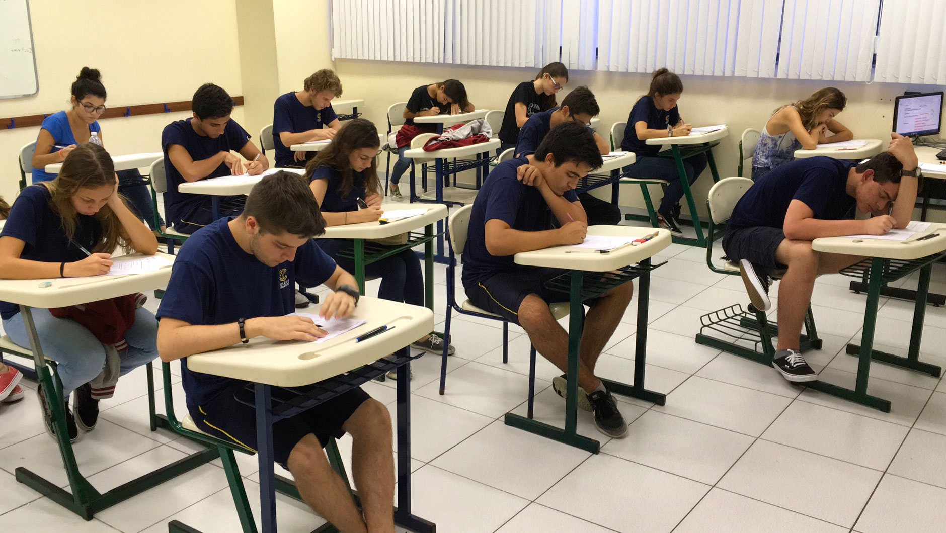 اسپانیا یا آلمان