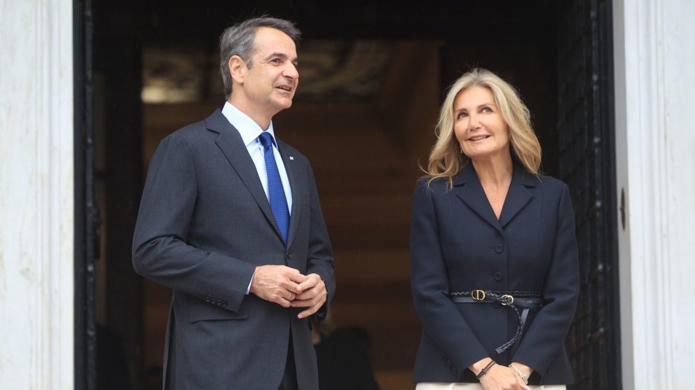 نخست وزیر یونان و همسرش