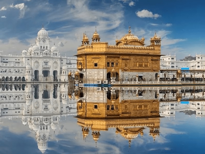 The most important tourist cities in India with attractions