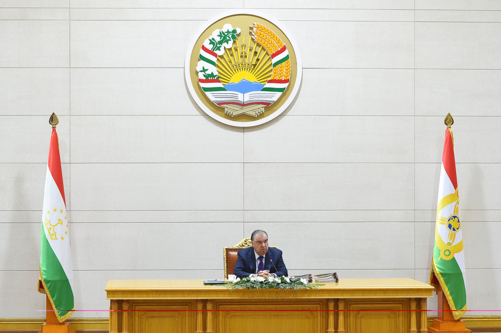 نوع حکومت تاجیکستان