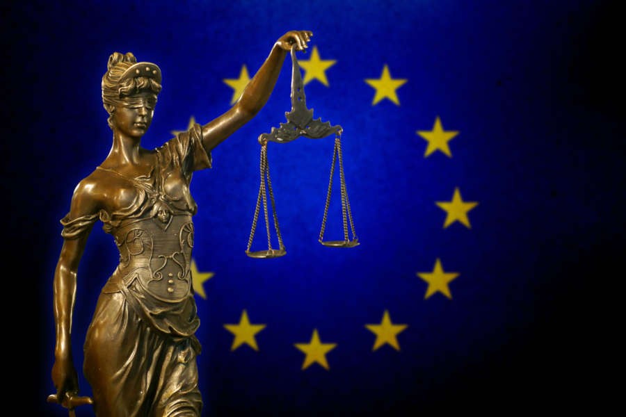قوانین اتحادیه اروپا | آشنایی با اصول و مقررات