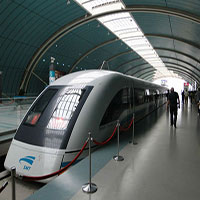 قطار ماگلو از فرودگاه تا شهر شانگهای برای جا به جایی سریع مسافران