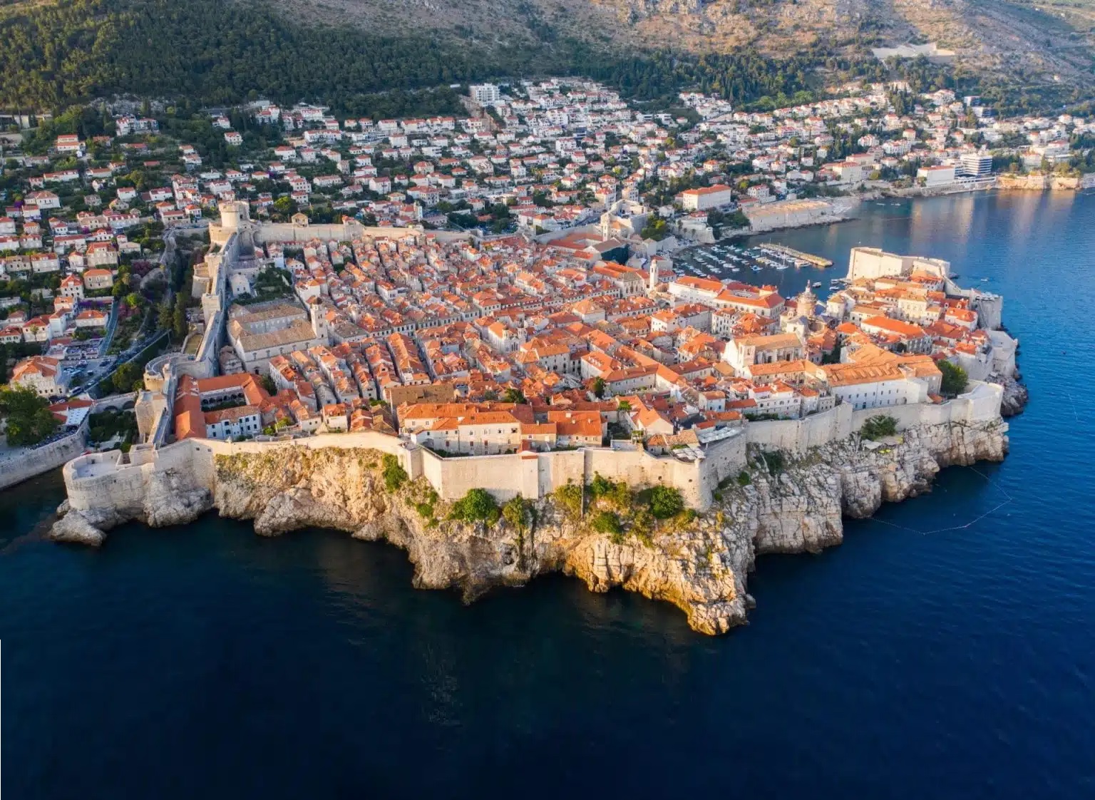 تور کرواسی نوروز ( دوبرونیک، زاگرب )