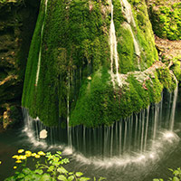 آبشار زیبای بیگار رومانی